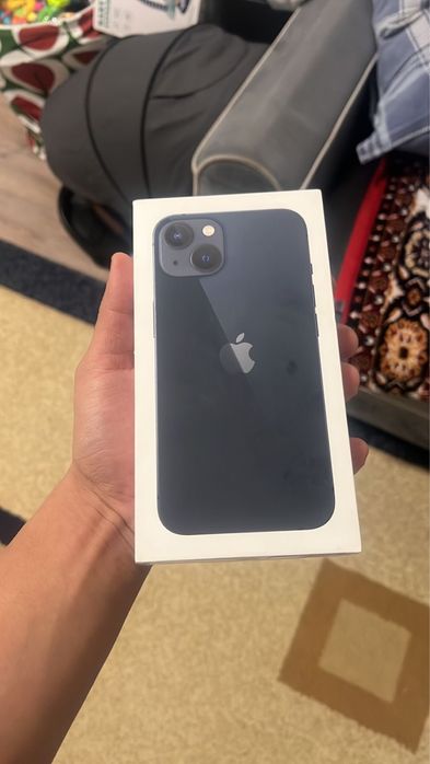 Айфон 13 , 128 гб, черный