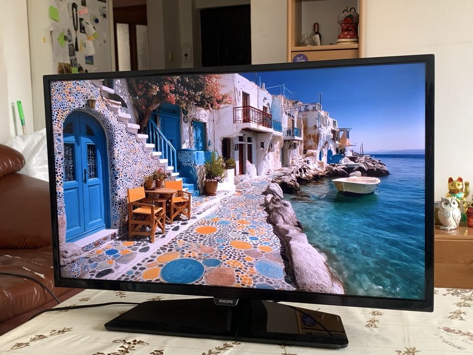 Tv Philips cu telecomandǎ perfect functional