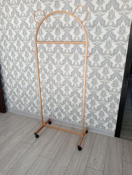 Вешалка гардероб напольный