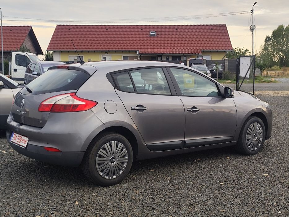RENAULT Megane 2014 — imagine 4