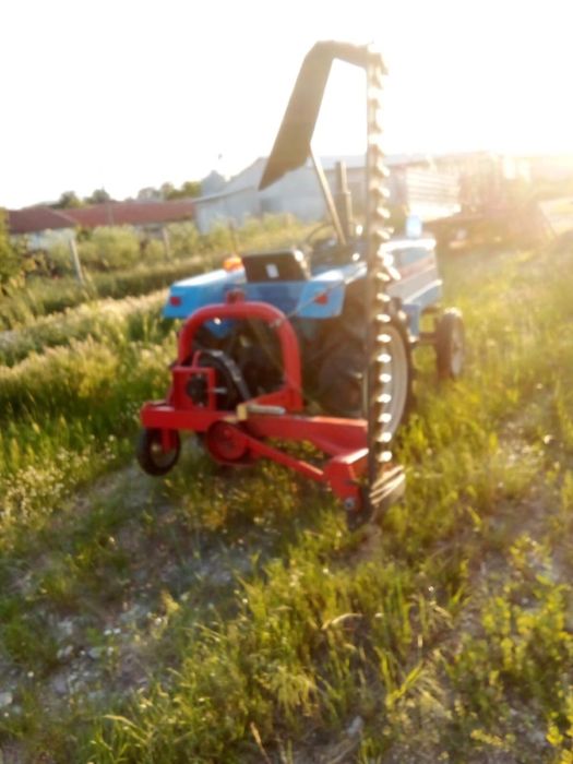 Трактор, миксер и косачка