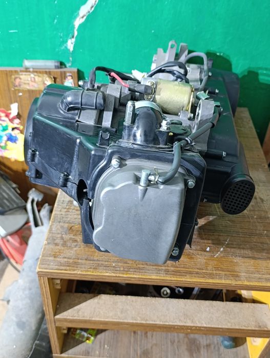 Продам Двигатель 150 кубовый