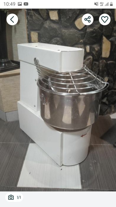 Malaxor de panificație s-au carne preț.2200 lei.