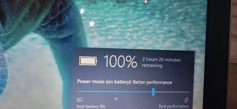 HP pavilion 17.3", i56200U, SSD