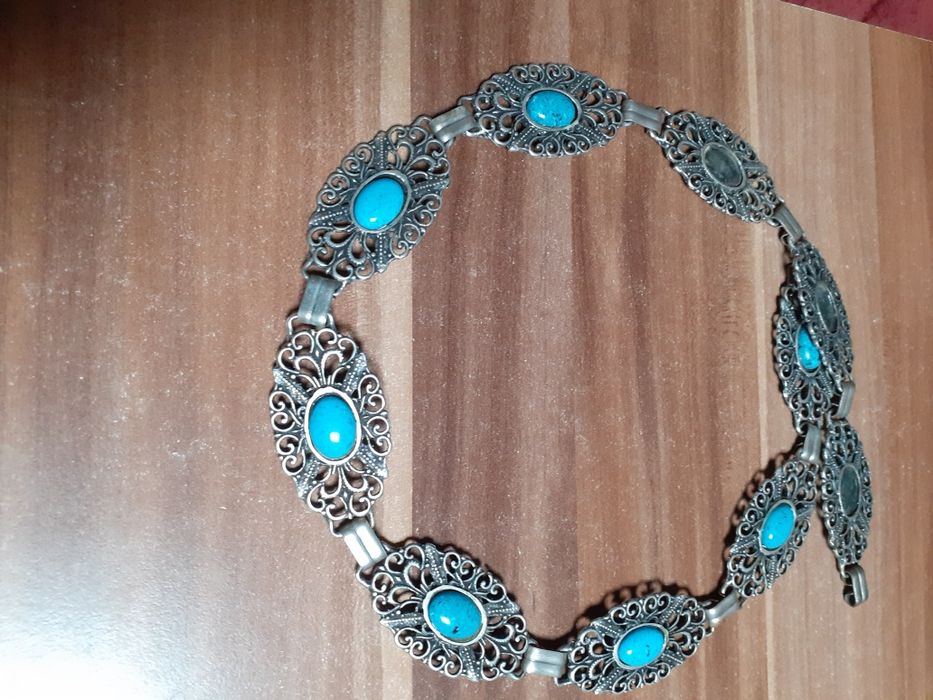 Бижутерия    автентична