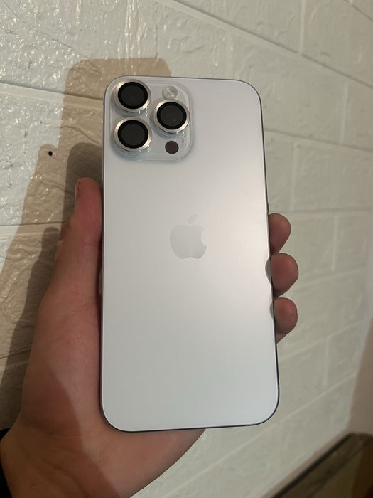 iPhone 16 про макс