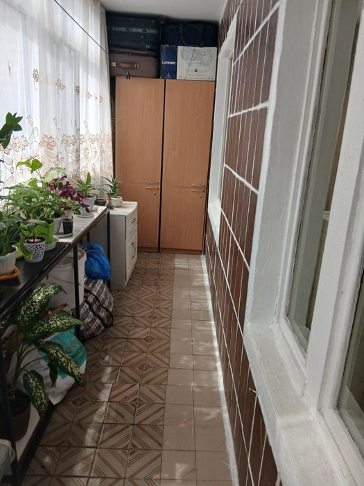 Продам квартиру двухкомнатную