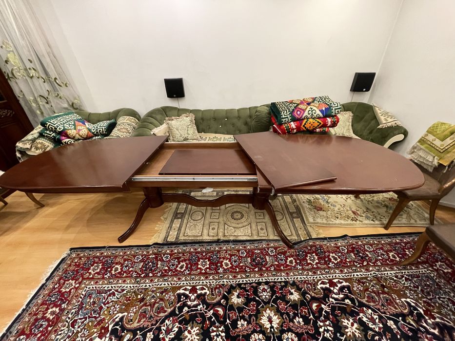 Продам гостевой стол