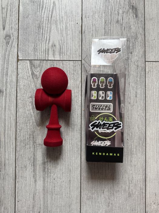 Sweets kendama fuzzy