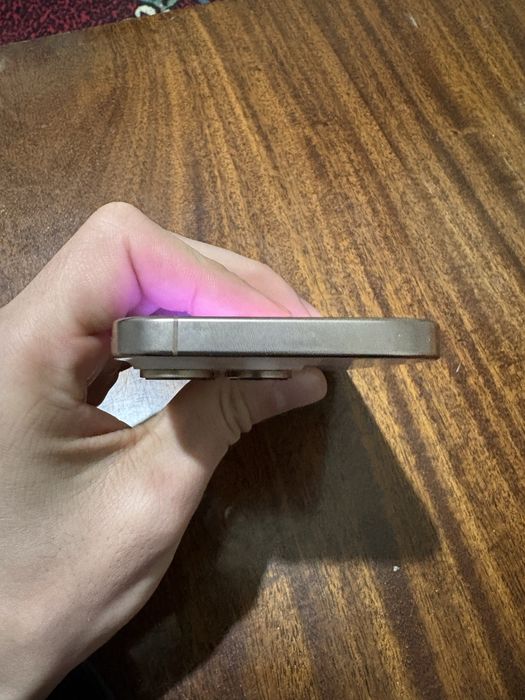 Iphone 16 pro 128 gb емкость 100%