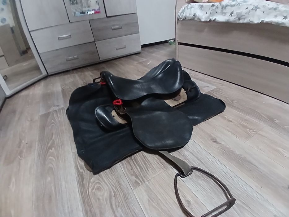 Продам кавалерийское седло
