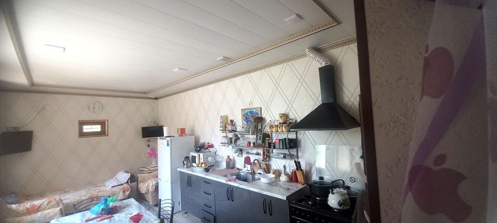 Nazarbekda Dacha Sotiladi. Anhor bo'yida. Toza xavo.