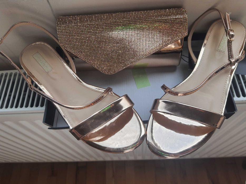 Сандали и чанта Primadonna