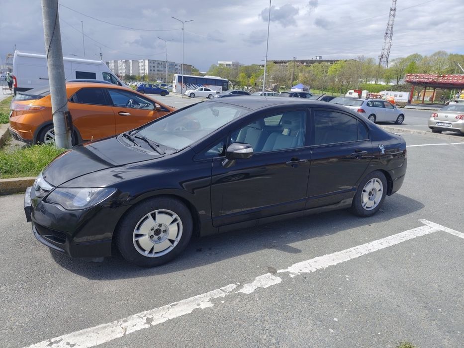 Vând honda civic 1.3 ima hibrid