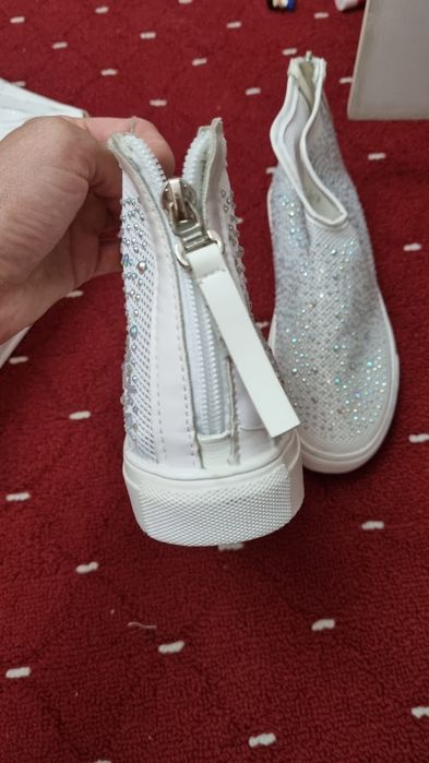 Продам женскую обувь 39р.