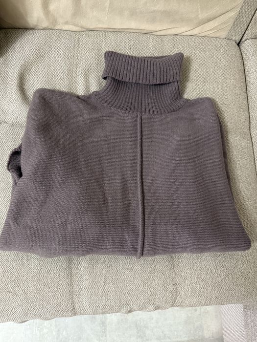 Продам женский свитер