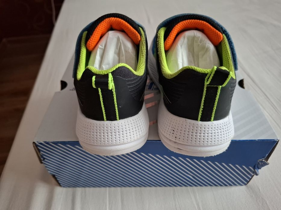 Детски маратонки Skechers  33 номер