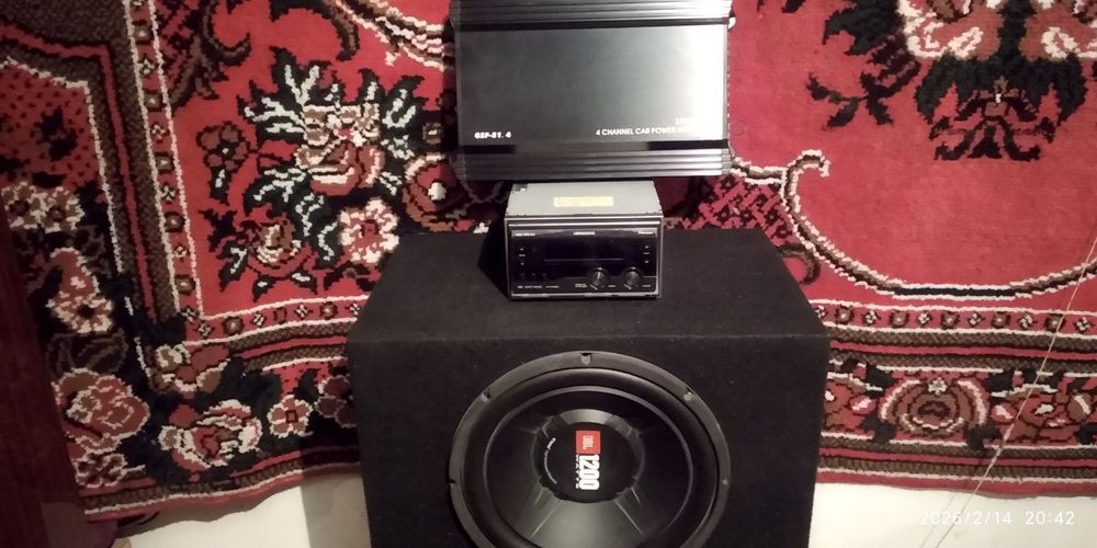 Магнитола ва сабвуфер усилител для авто PIONEER