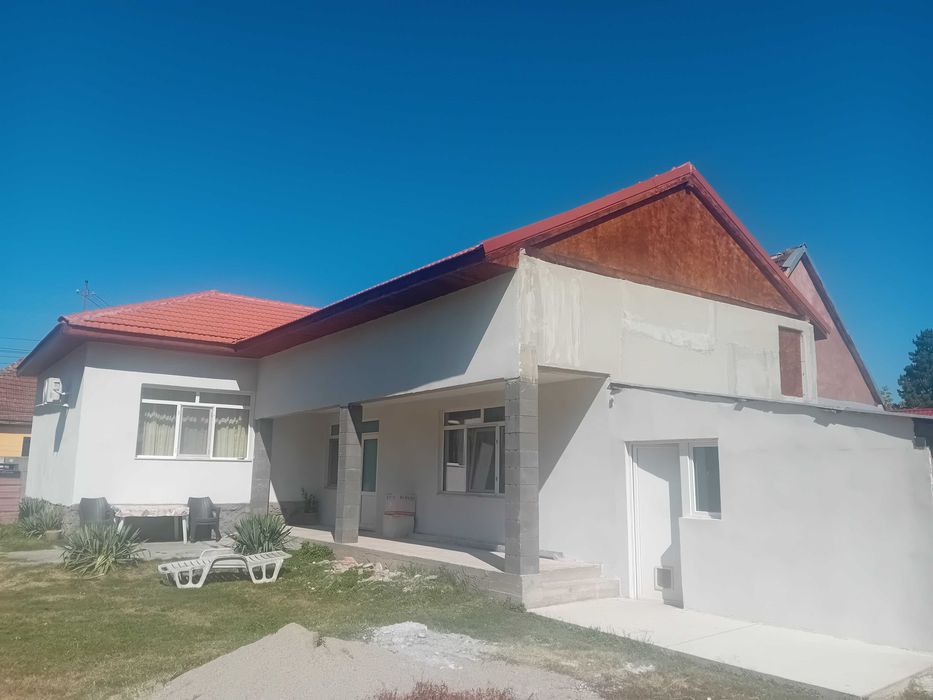 Vand casa la Tîmpa