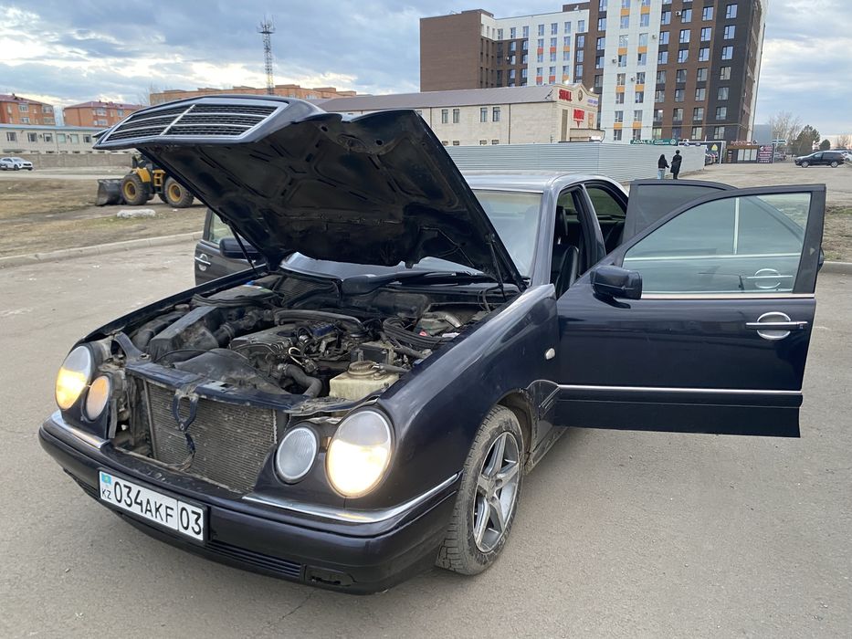 Продам Мерседес Е класс