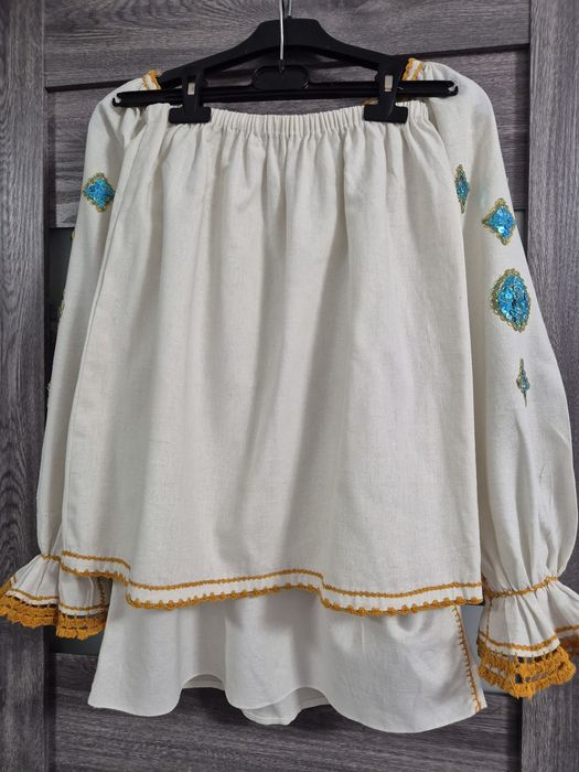 Costum popular de dama