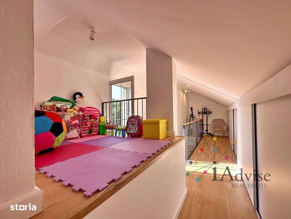 Penthouse Exclusivist în Brasovul Vechi | Terasă 46 mp | Parcare Inclu