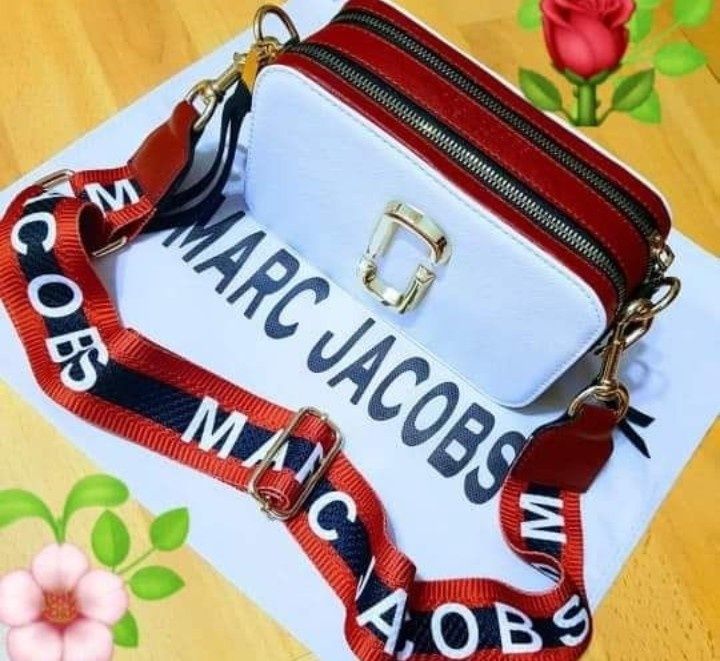Gra dama model crossbody import Italia