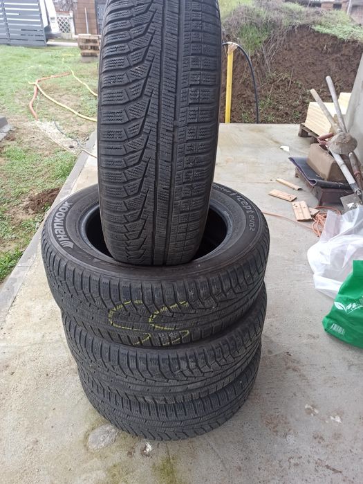 Anvelope iarna Hankook