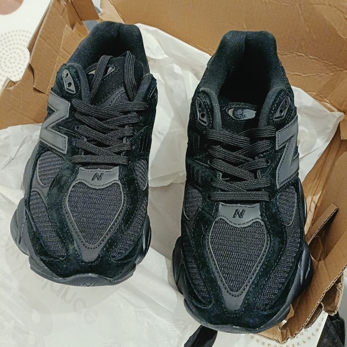 Vând Adidași New Balance 9060 !!