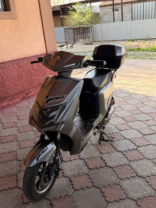 Продам электро мопед Электровелик