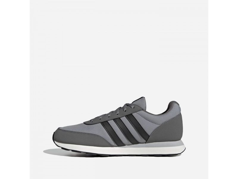 Adidas Run 60s 3.0  размери - 46