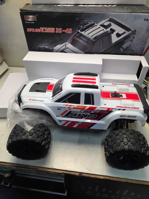 RC Количка MJX Hyper Go 10208 1/10 90KM/H Brushless RC Car 4WD - Нова