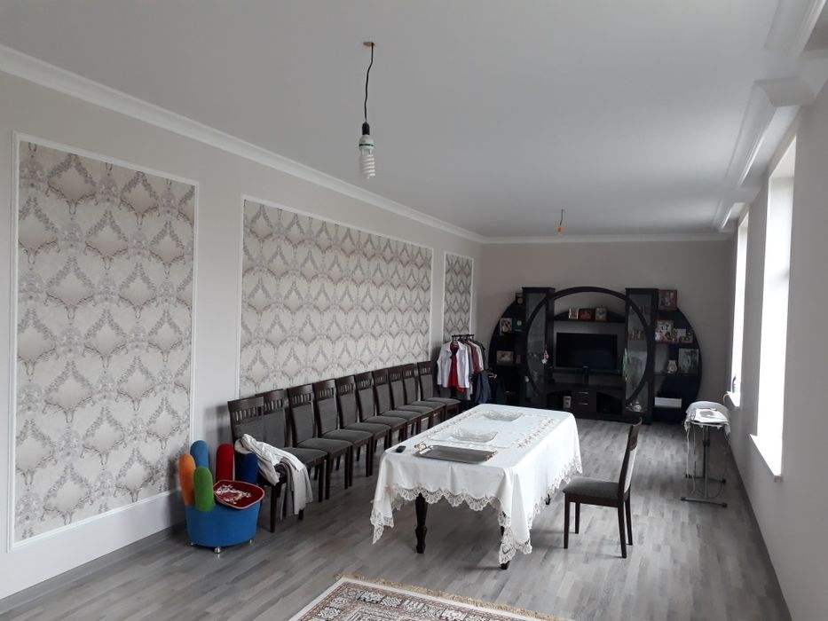 Срочно продам дом в центре города.