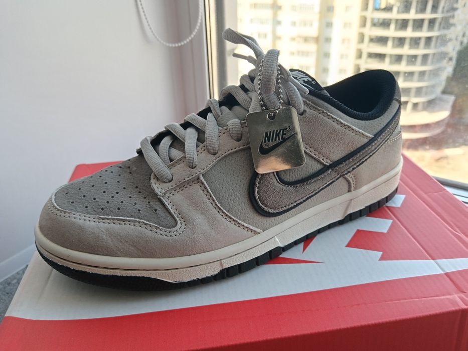 Продаю Кроссовки Nike SB Dunk Low