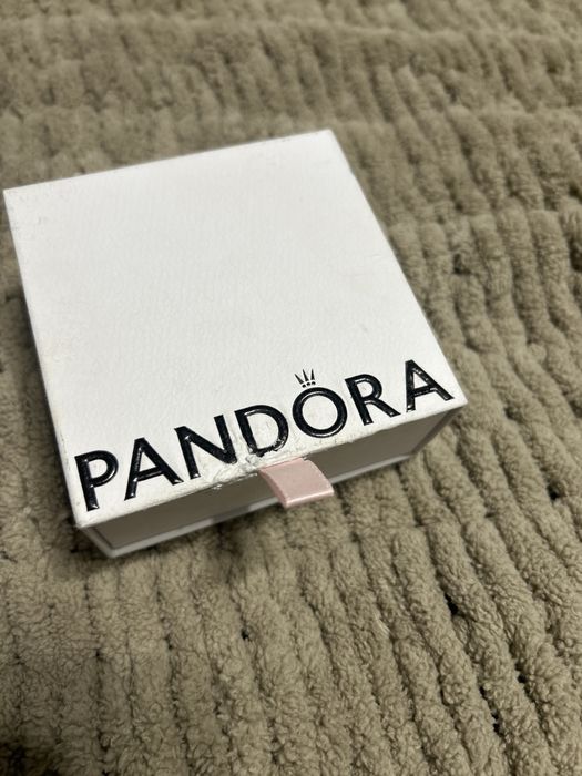 Продам Pandora браслет