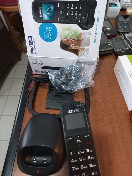 Lot Telefoane Clasice (Unele NOI la cutie, LIBERE de rețea) + Lot Piese