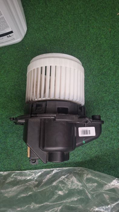 Ventilator habitaclu logan si duster5p3730100