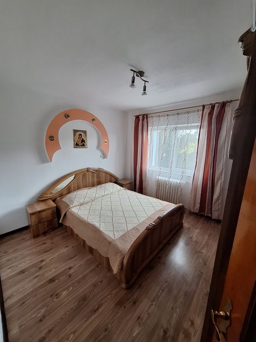 Apartament de închiriat