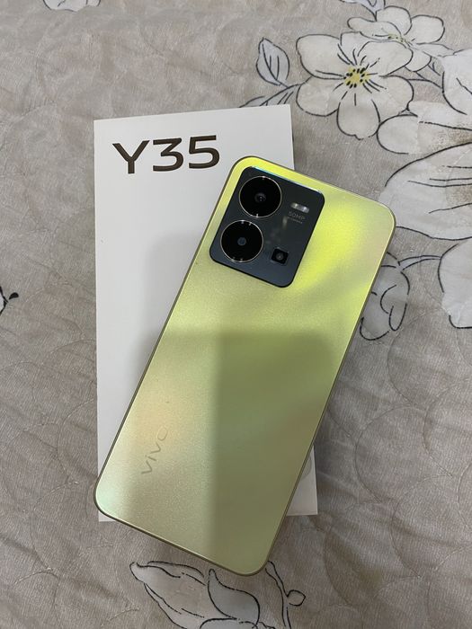 vivo y35 с коробкой документов в идеальном состоянии 128 гб памяти