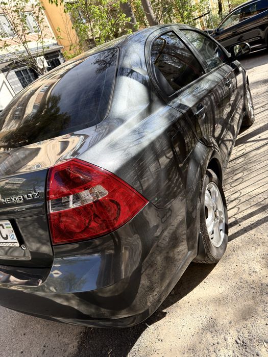 Nexia 3 автомат 4 Luxe позиция 49.500 пробег