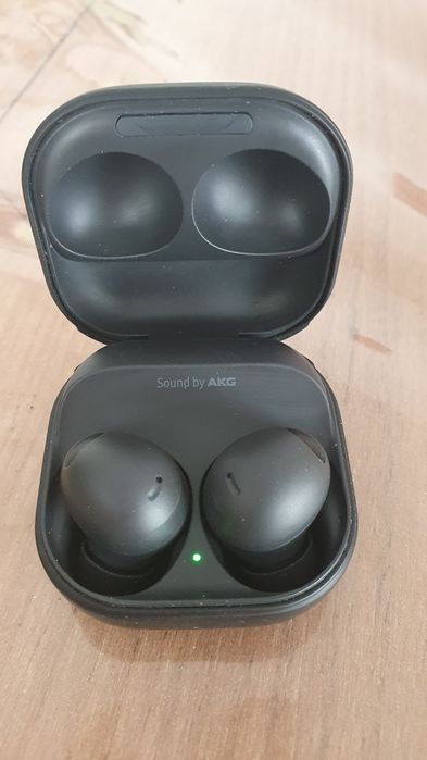 Продам наушники Samsung Galaxy Buds2 Pro