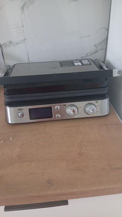 Гриль Braun сталной