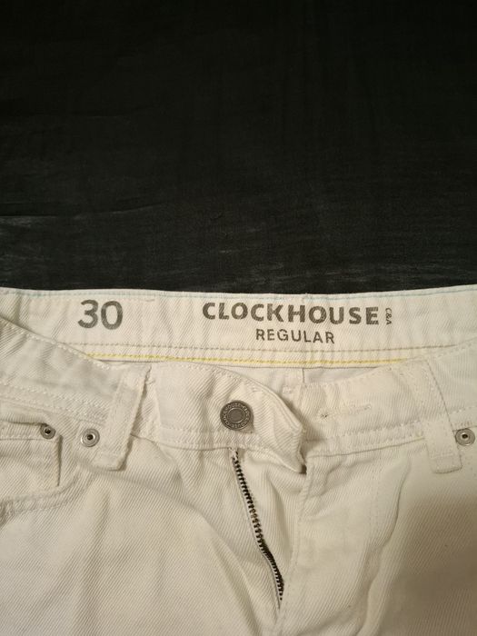 Blugi albi denim, stil rupți S.