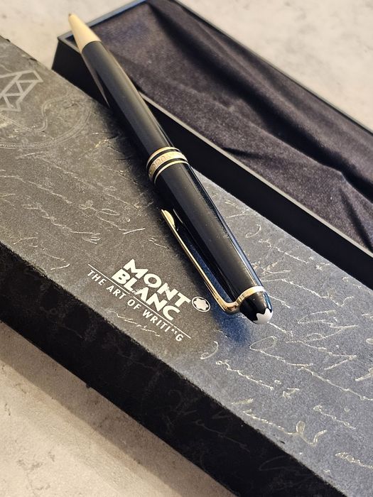 Stilou 585 /Pix Montblanc Meisterstuck gold