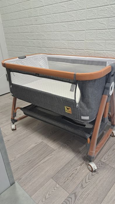 Продам детскую кроватку