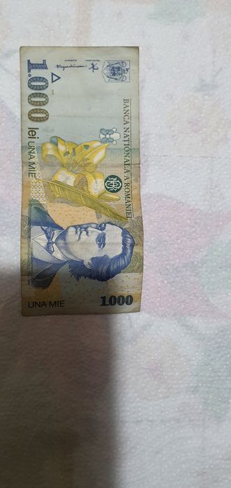 Bani vechi de vânzare