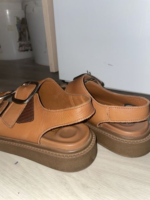 Сандали женские , кожа
