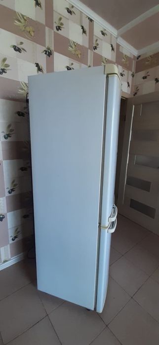 Продам холодильник Самсунг