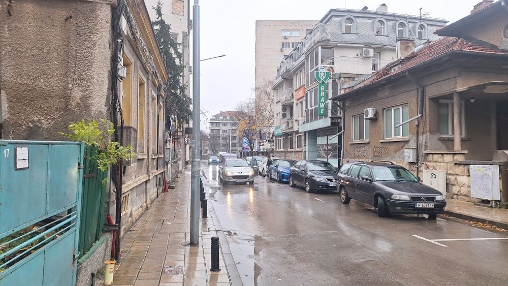 Дава се под наем Магазин в Русе, Център - 55 кв.м за 612 € - Снимка #6