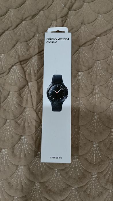 Часы Samsung Galaxy watch 4
